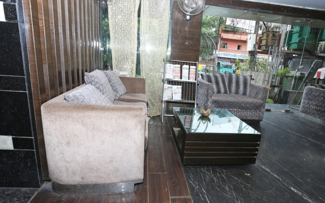 Capital O 5895 M K Vivanta