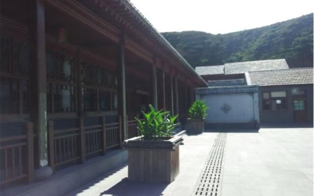 Chongli Saiwai Menggu Camp