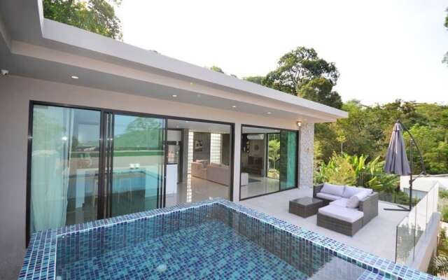 Natural Touch Modern 2 Bedrooms Villa