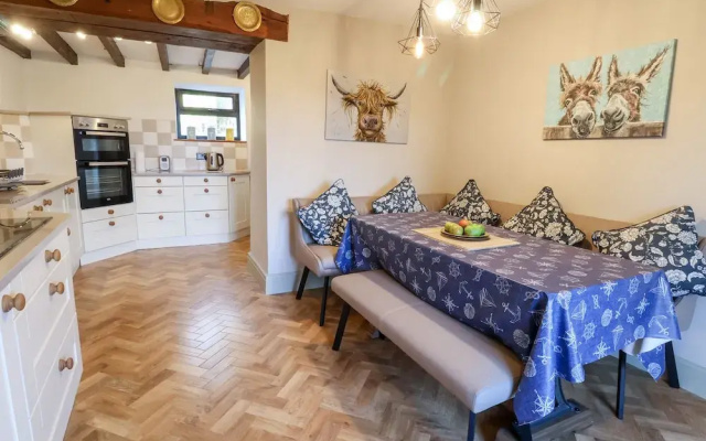 3 Penllan Cottages