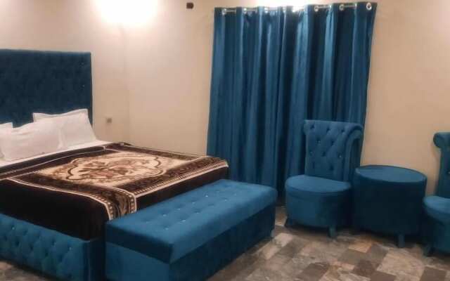 Hotel Day In Emporium