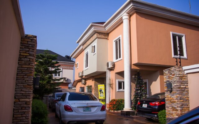 Extended Stay Grand Hotel