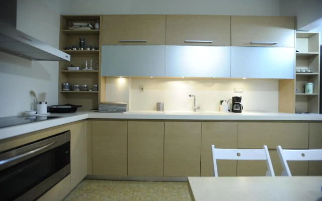 Sea & City views, Aspa’s apartment