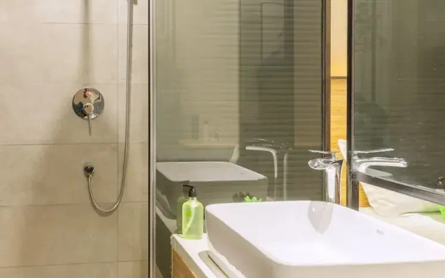 Ibis Styles Zhengzhou Internatio