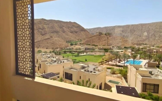 Villa Bay