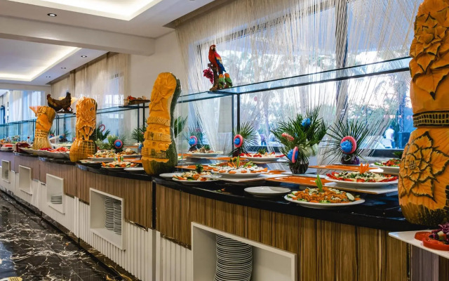 Grand Uysal Beach&Spa Hotel - All inclusive