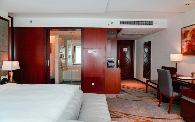 Pullman Shanghai Central-in XinTianDi & Yu Garden Area