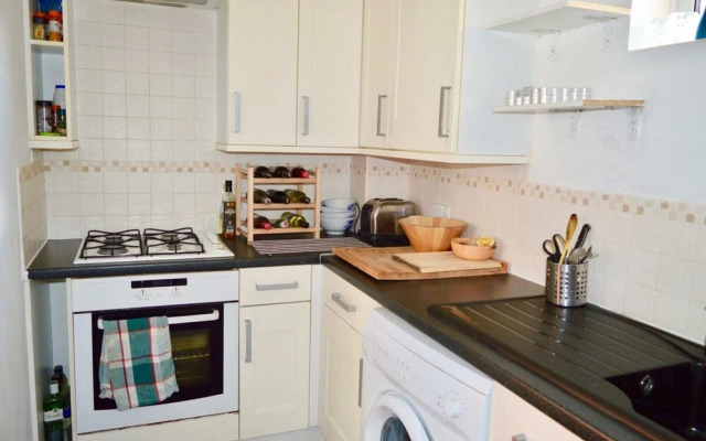 Charming Cosy Coach House in Fishponds, Bristol