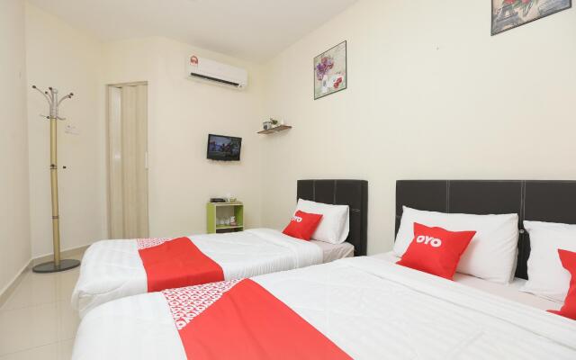 OYO 89902 Semerah Suites Homestay