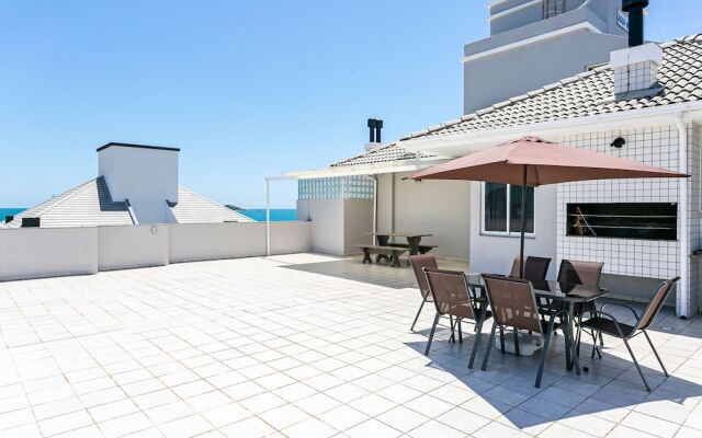 Agua Marinha by Viva - Prédio com apartamentos completos, com piscina e a passos da praia