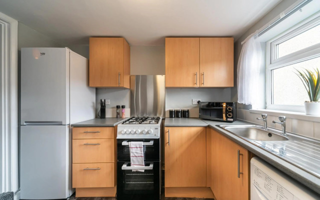 Serene Glam Lodge By Jesouth