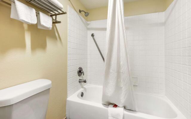 Econo Lodge Chattanooga Northeast - Ooltewah