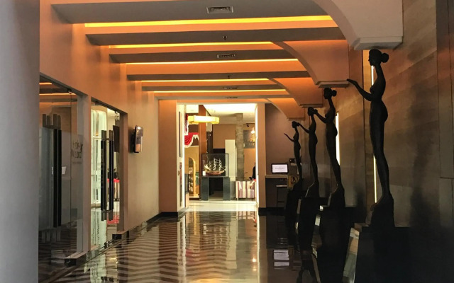 Mercure Surabaya Grand Miram
