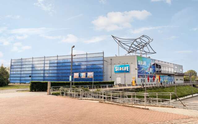 Super 8 By Wyndham Oberhausen