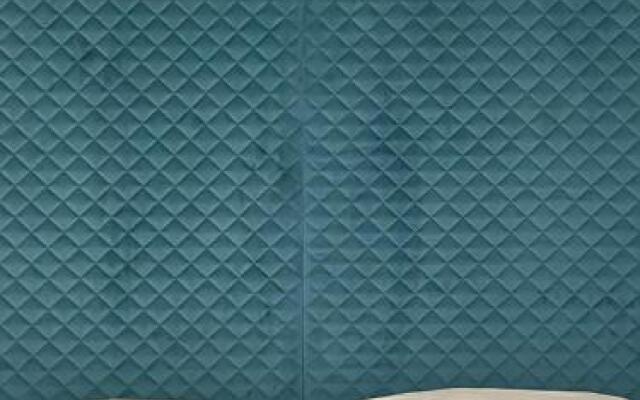 Tiffany Apartment Hotel