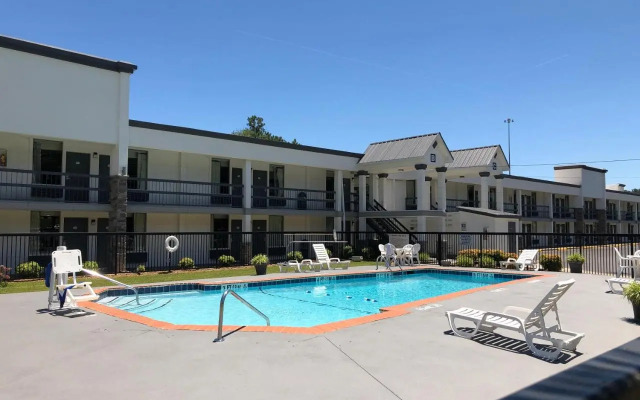 Best Western Inn Of Dalton