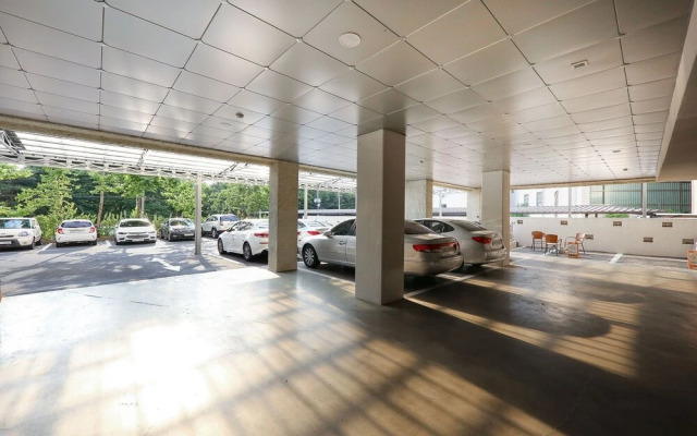 Cheongju Kkuljam PC Hotel