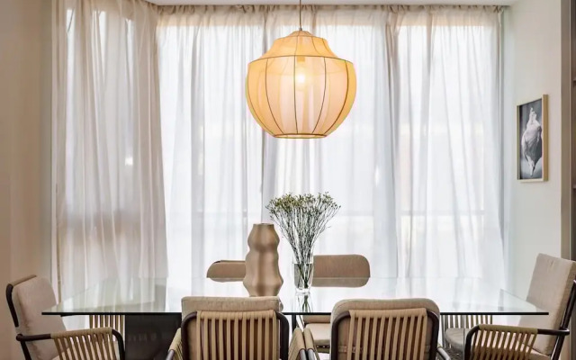 Java - 3 Bedroom and Shared Pool in Almagro