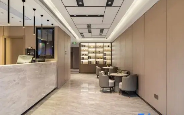 Meibo Light Luxury Hotel (Hefei Yuxi Road Second Municipal Hospital)