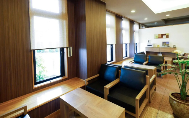 Hotel Route-Inn Yonezawa Ekihigashi