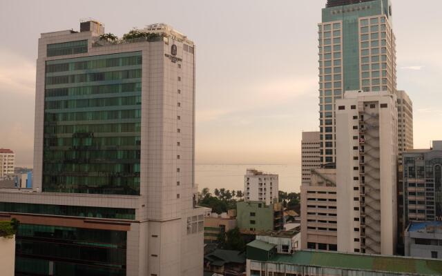 Sea Pearl Manila Suites