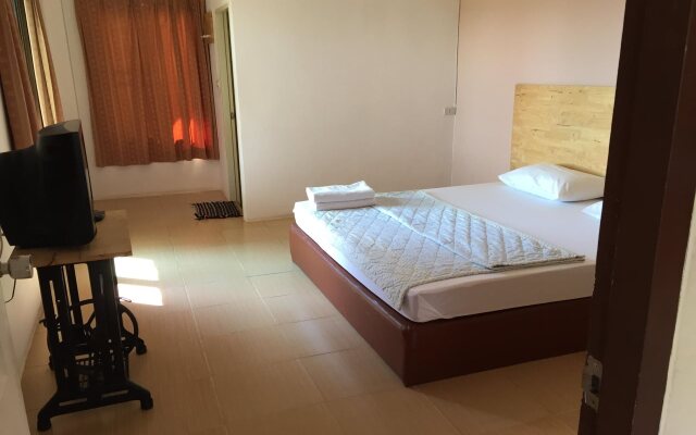 Ban Suan Pharwalai Resort