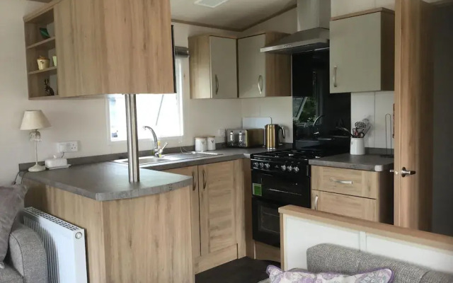 Lovely Mobile Home in Hastings Near Hastings Castle