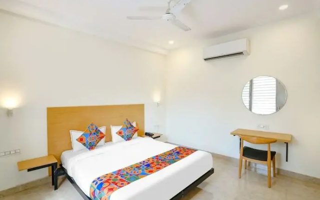 Fabhotel Rose Aroma