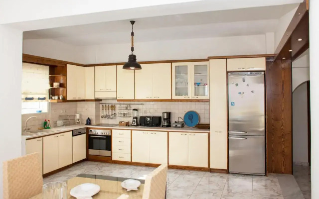 Christina Apartment