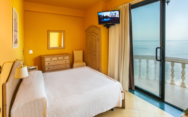 Hotel La Playa Blanca