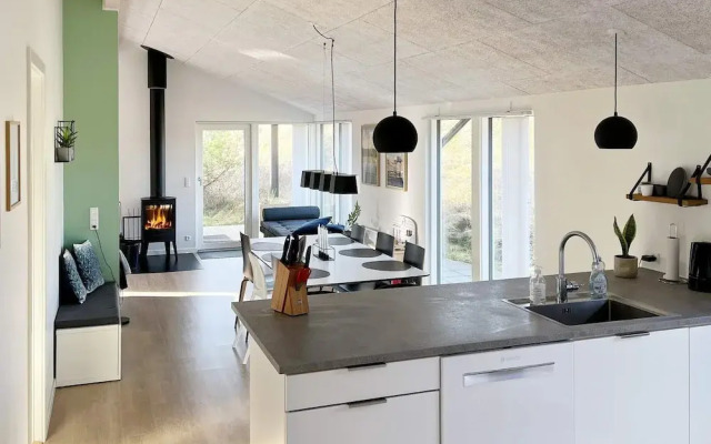 6 Person Holiday Home in Saltum