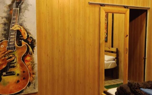 Into The Wild Cottages