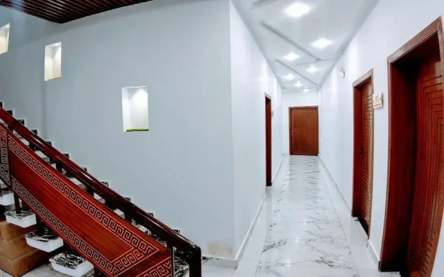 The Signature Hotel
