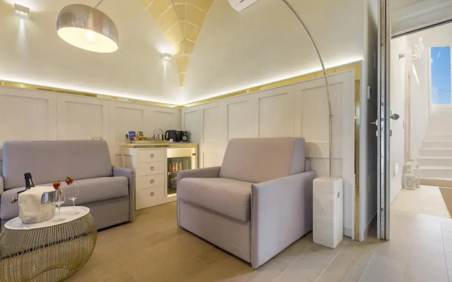 Acquaviva Suites