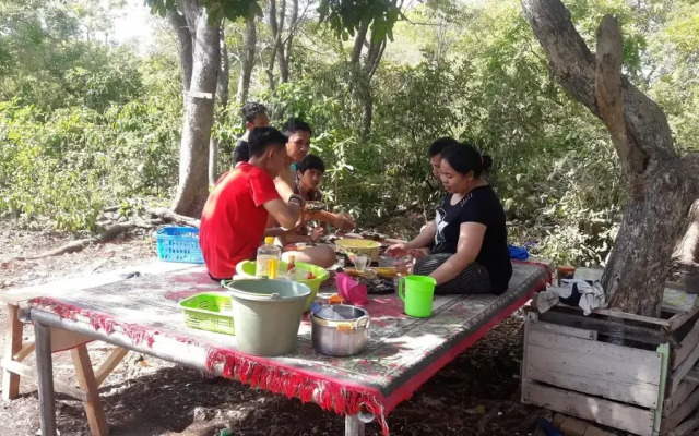 Penginapan asidik