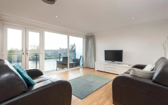 The Metropole Residence