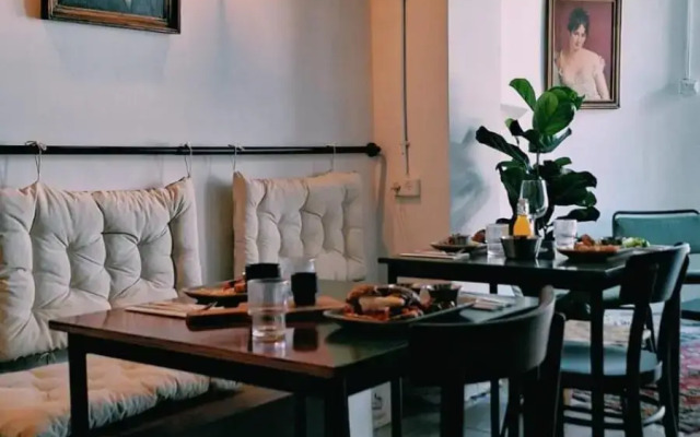Eden Hotel