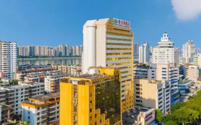 Vienna Hotel Qingyuan Lianjiang Road