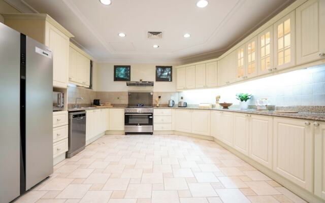 HiGuests - Palm Island