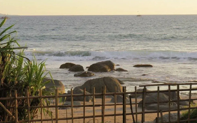 BW Beach Cafe & Villas