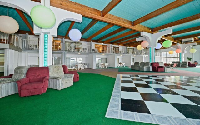 Howard Johnson by Wyndham Benton Harbor/St. Joseph