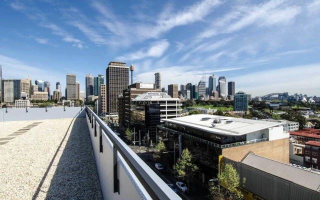 Sydney East Luxury Apartment