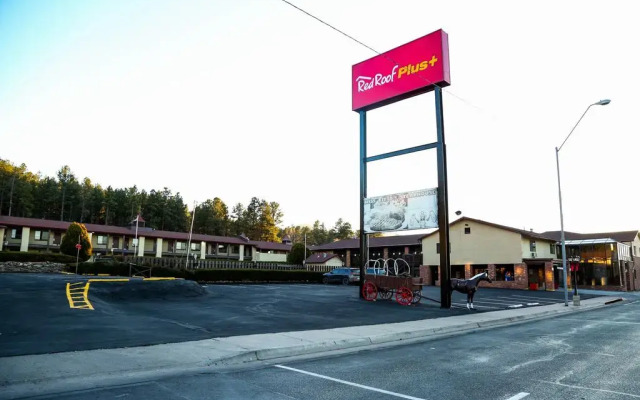 Red Roof PLUS+ Williams - Grand Canyon