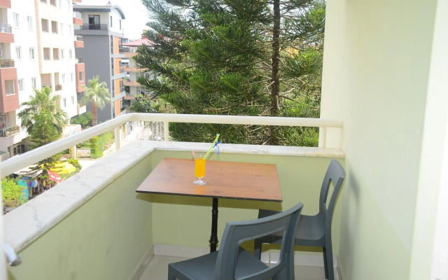 Almera Park Apart Hotel