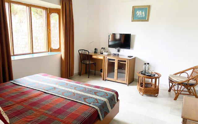 Hotel Fresco at Sai Gardens