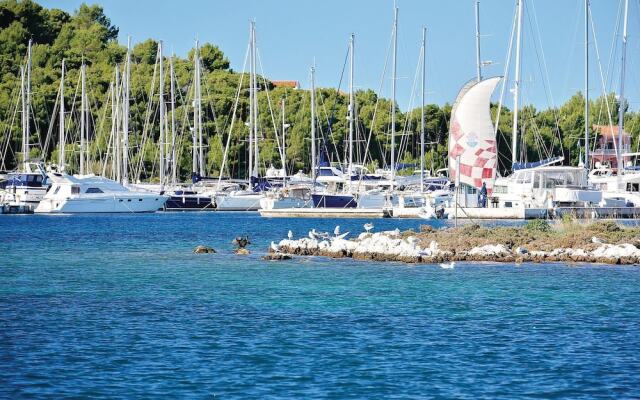 Amazing Home in Razanj With Wifi and 2 Bedrooms