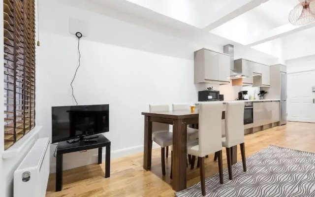 London Homes - Aldgate Flats