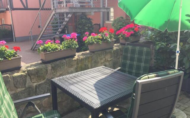 Apartment mit Terrasse No1