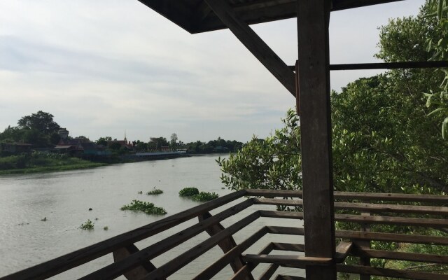 Baan Sikuuk Bed & Breakfast