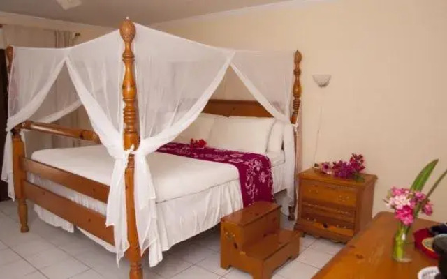 Emerald Palms Hotel